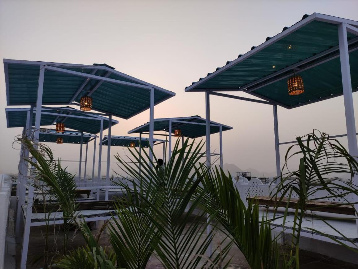 Krishna Stay Guest House Udaipur Exterior foto