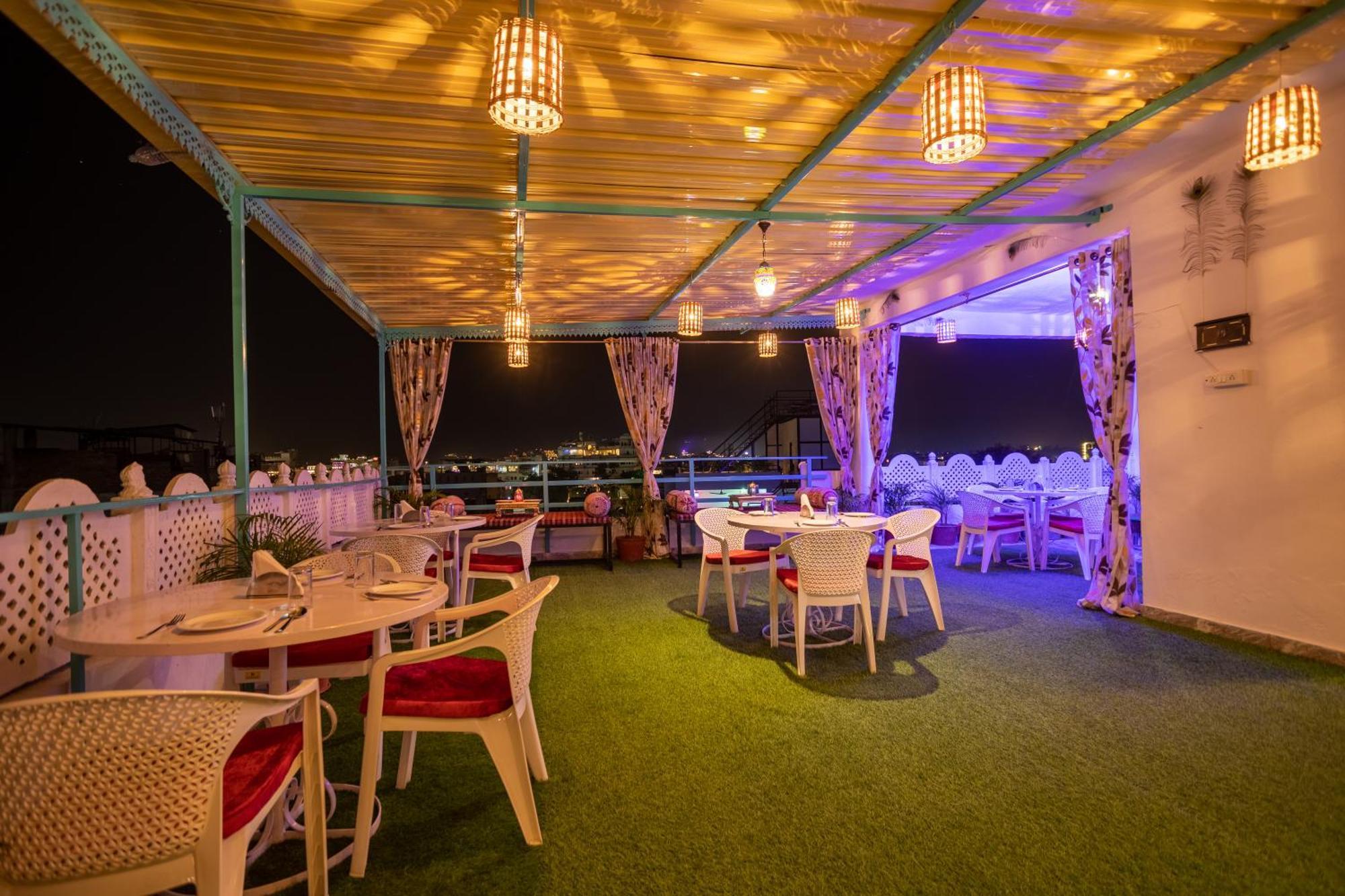 Krishna Stay Guest House Udaipur Exterior foto